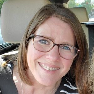 Meet your Posher, Cynthia